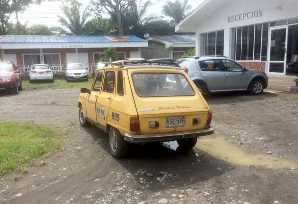 20170625-RENAULT-6-TAXI-COLOMBIA-04.thumb.jpg.73579e07e5c9ca6f144a64396a94d468.jpg